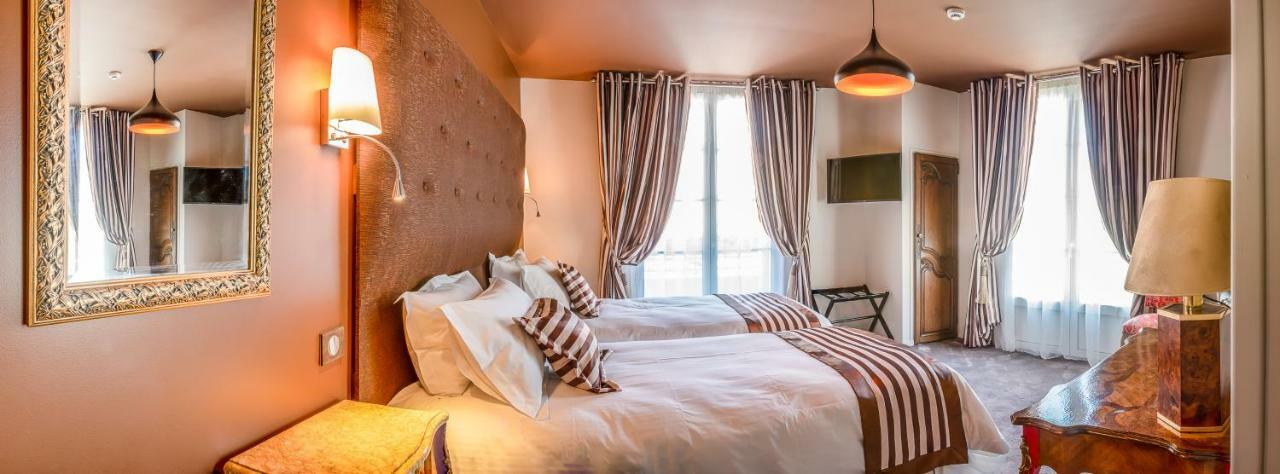 Brit Hotel Privilege Lisieux - La Villa Des Arts Exterior foto
