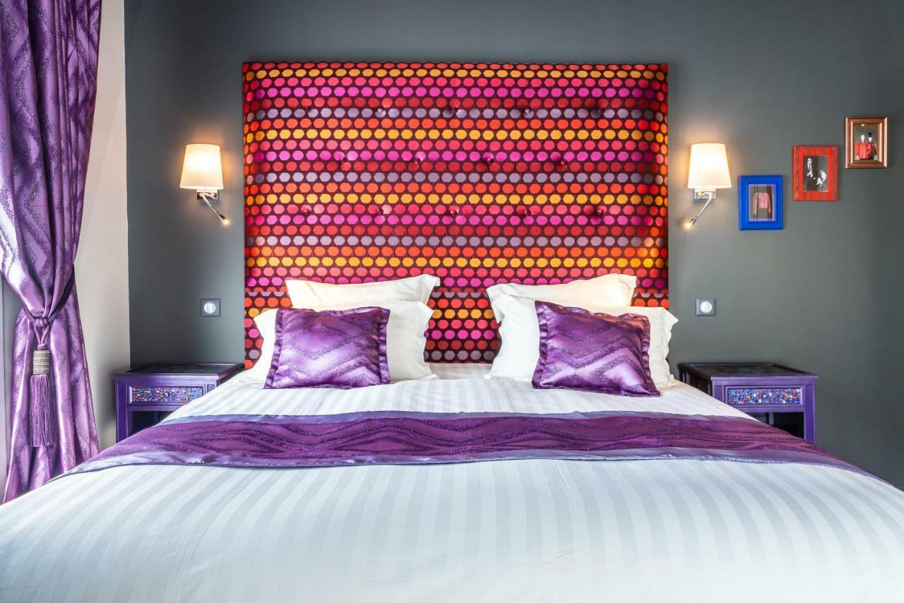 Brit Hotel Privilege Lisieux - La Villa Des Arts Exterior foto